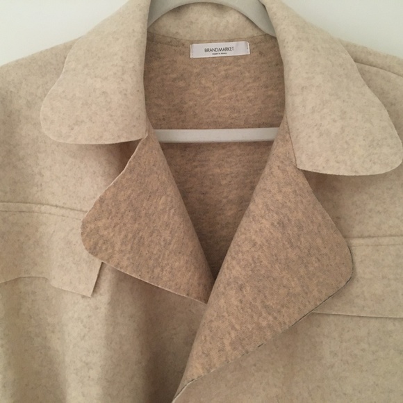 Coat: Women's Light Beige Oatmeal Wool Look Felt Belted Coat Jacket - Picture 6 of 12